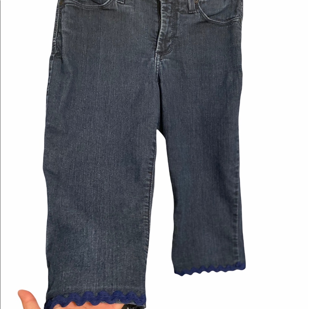 NYDJ JEANS mid rise short - Picture 1 of 4